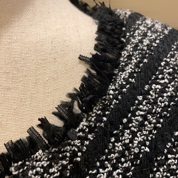 Ann Taylor Tweed Boucle Fringe Layered Peplum Jacket Black/White - Picture 8 of 10